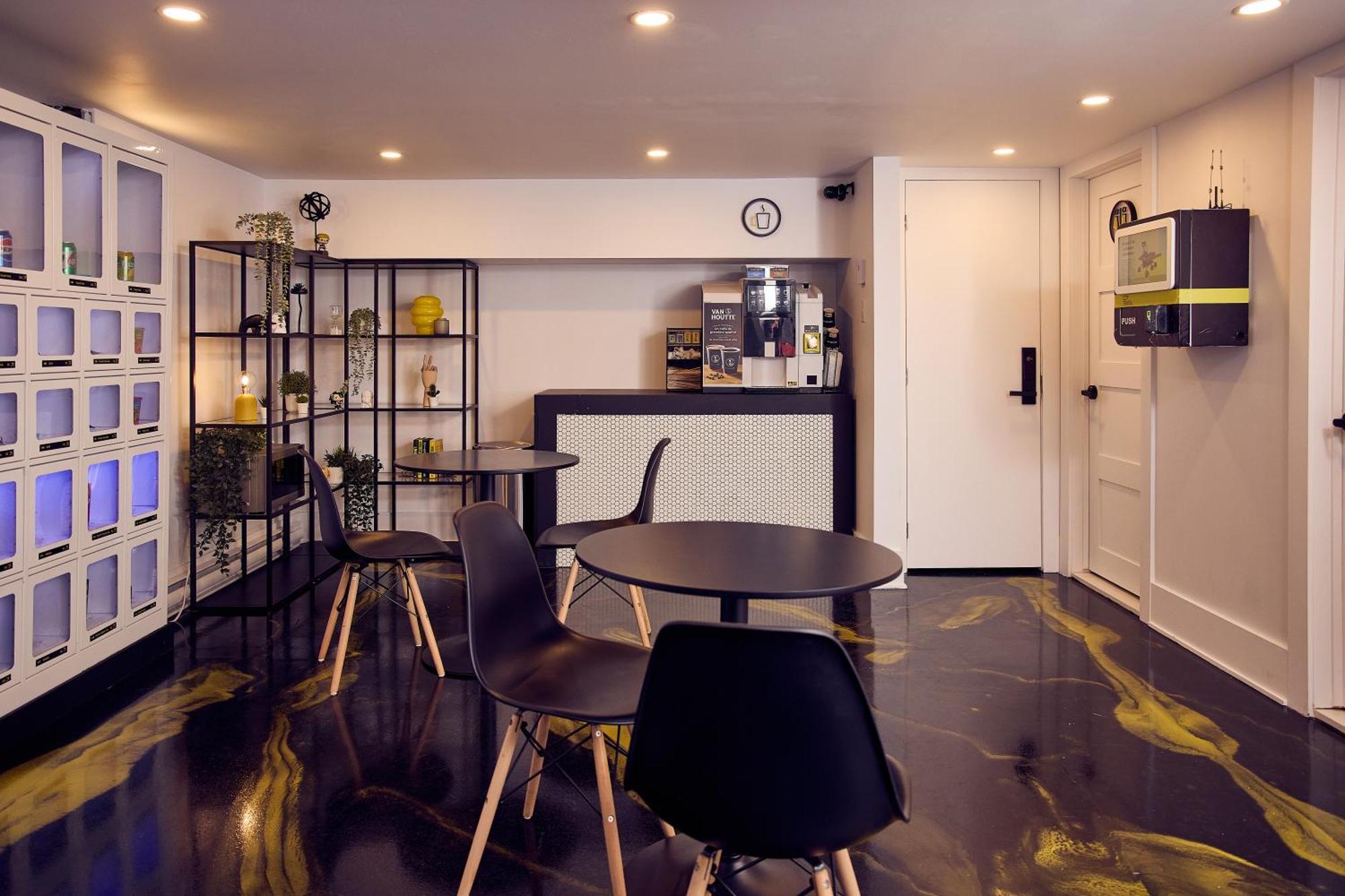 Auberge de jeunesse Capsule Montréal